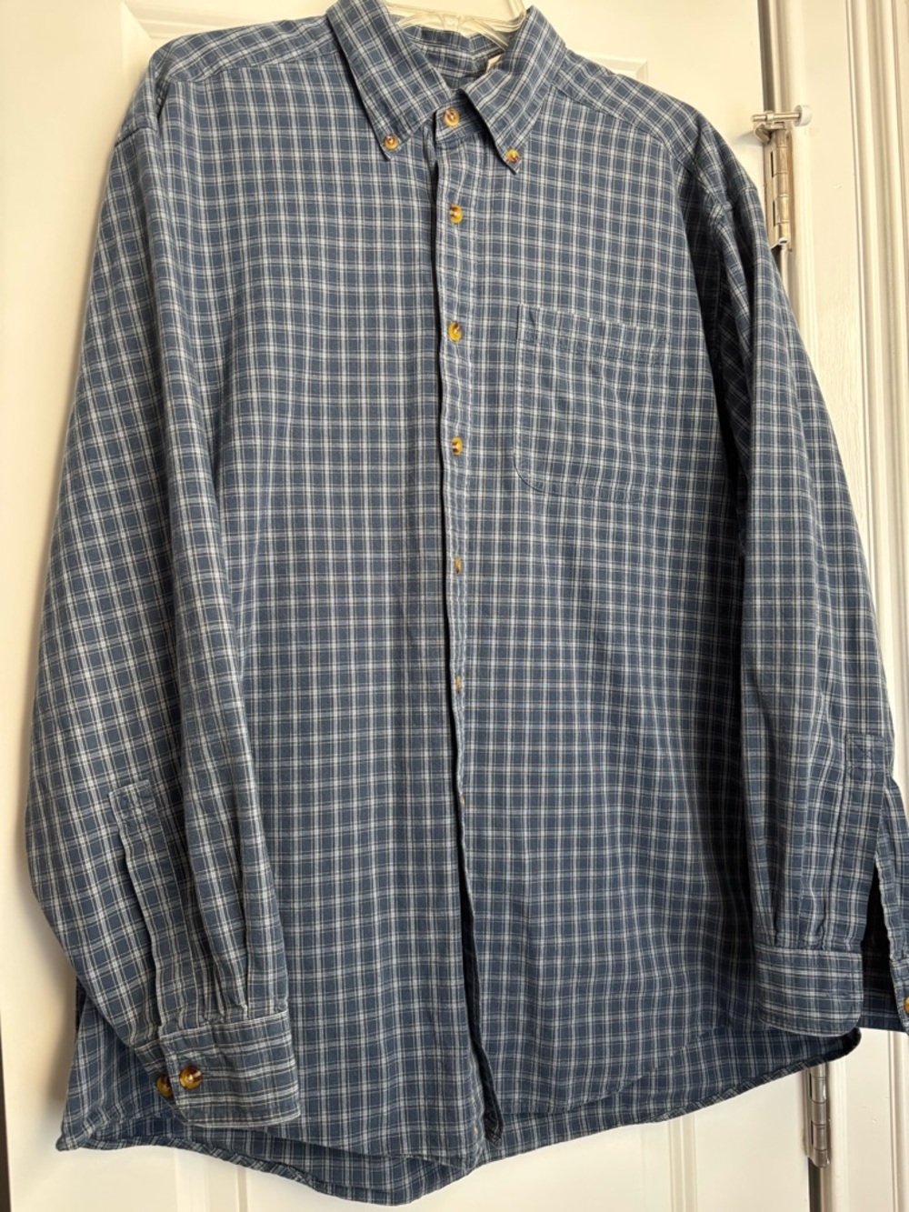 L.L. Bean Blue Plaid Button Down Shirt Size L Heavyweight Cotton Classic Fit